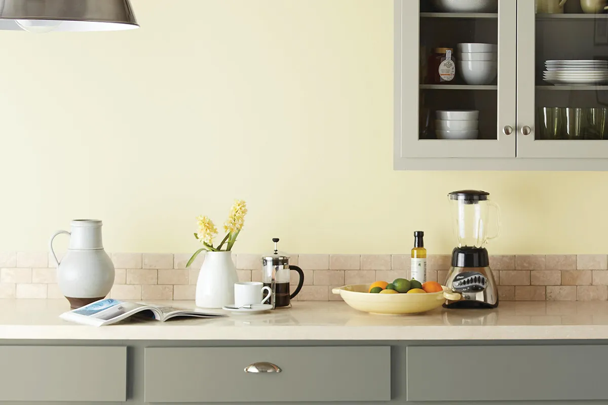 Kitchen cabinets facelift - 6 easy steps